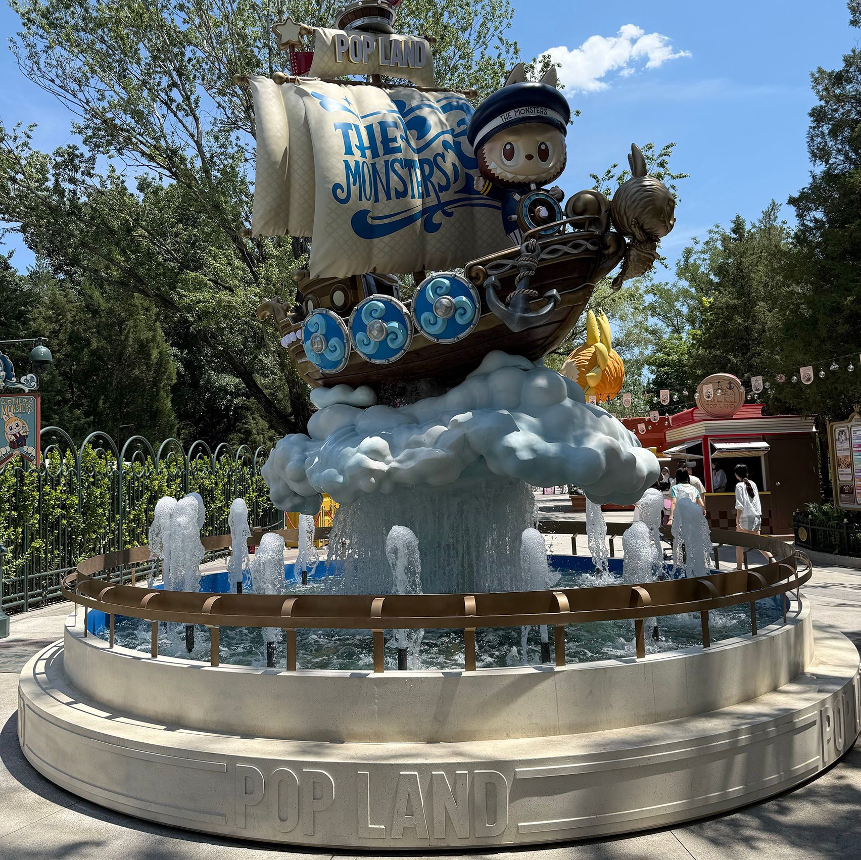 POP LAND boat Monsters monument