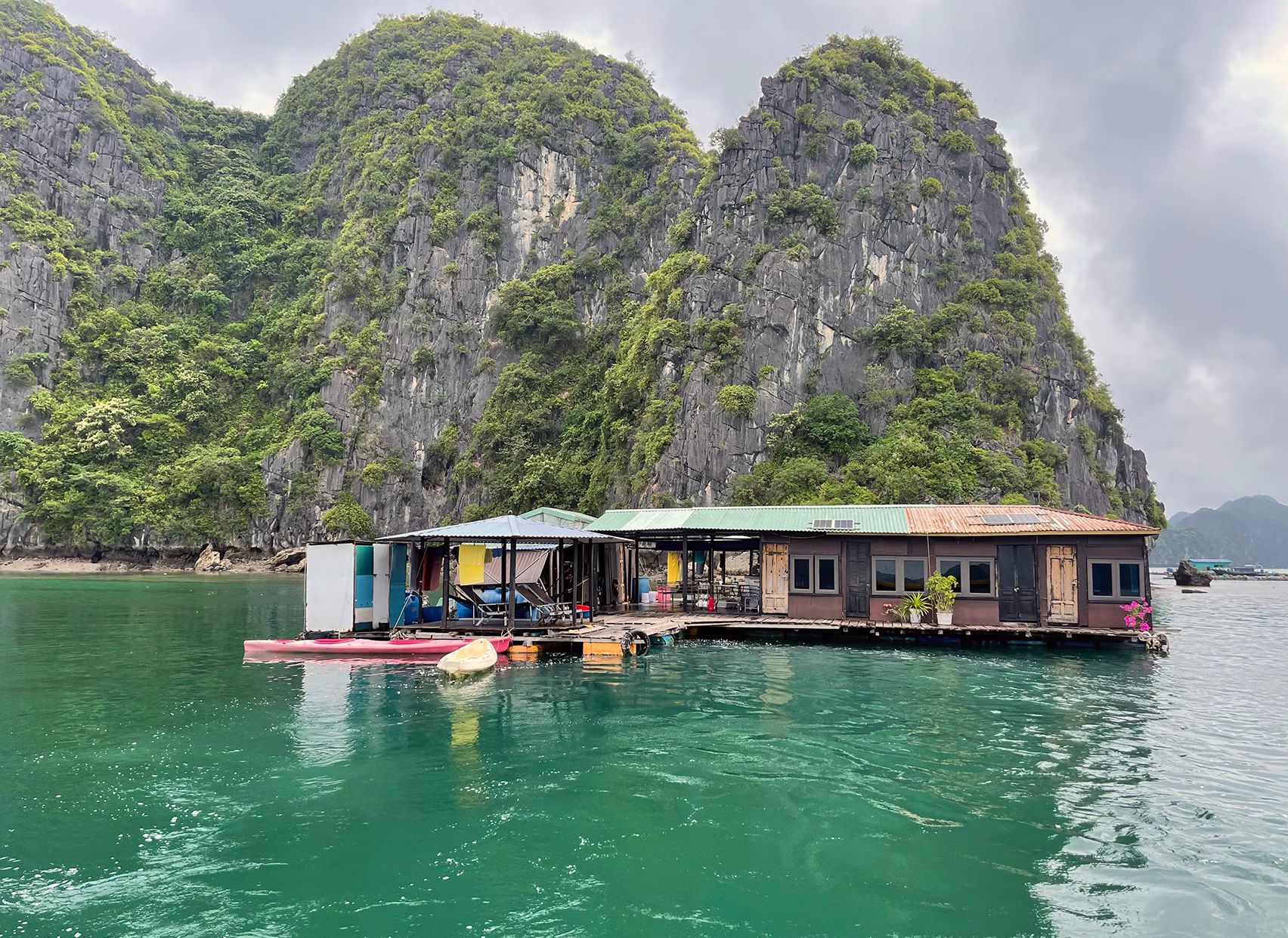 floating house