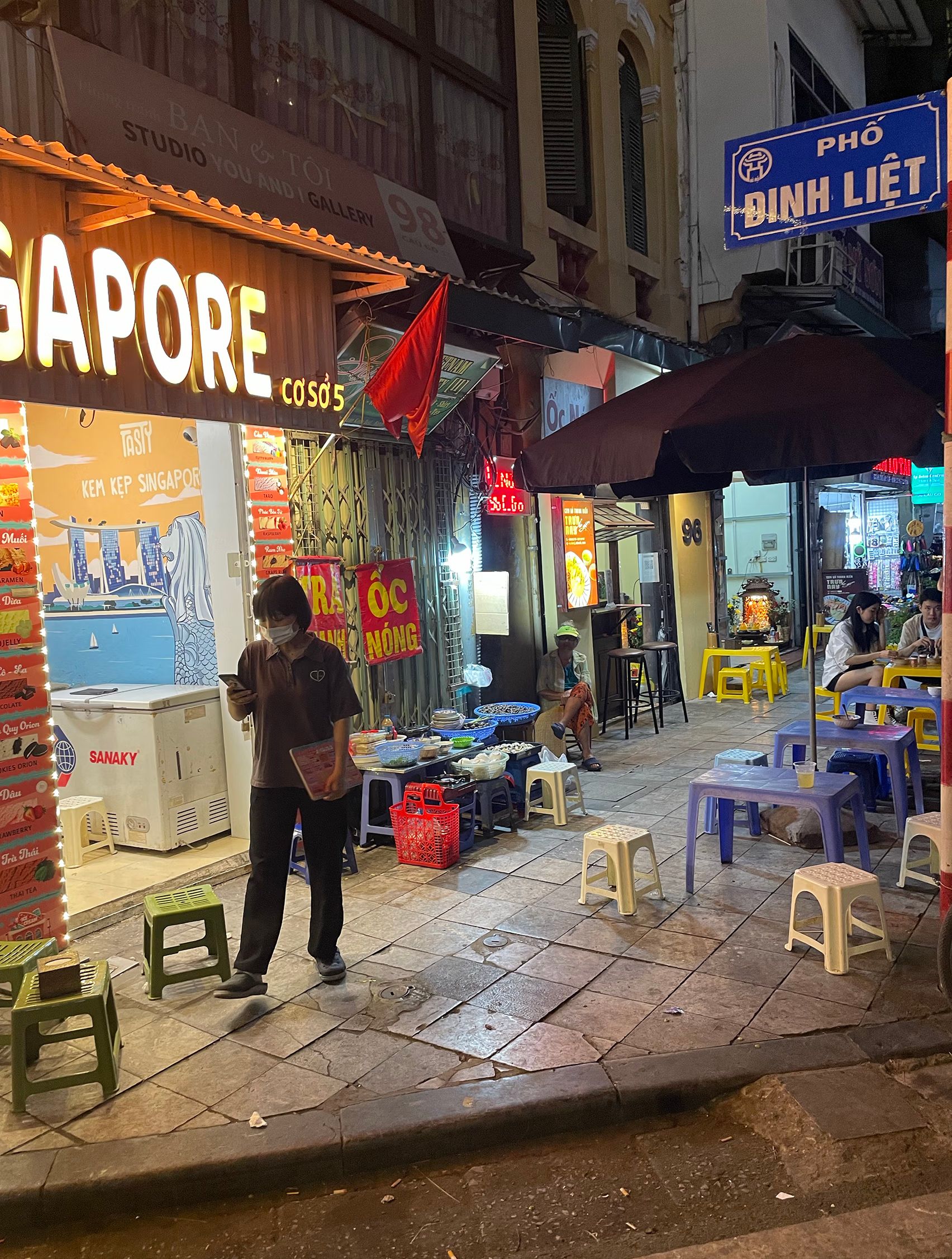 Hanoi street