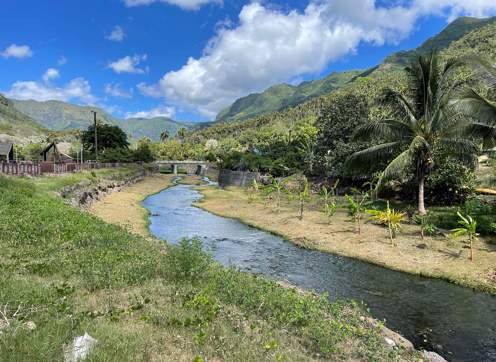 Nuku Hiva stream